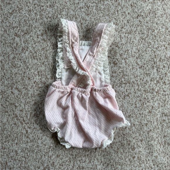 Vintage Carter’s Baby Girl Pink and White Bubble Romper - Picture 3 of 4